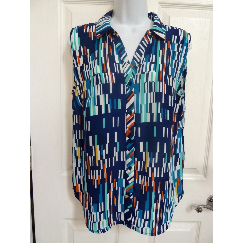 NWOT NORTH STYLE Sz Med. Vertical Colorblock Multicolor Button Blouse Career